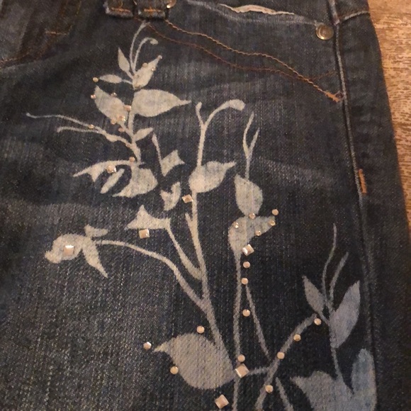 Jeans - Picture 5 of 14